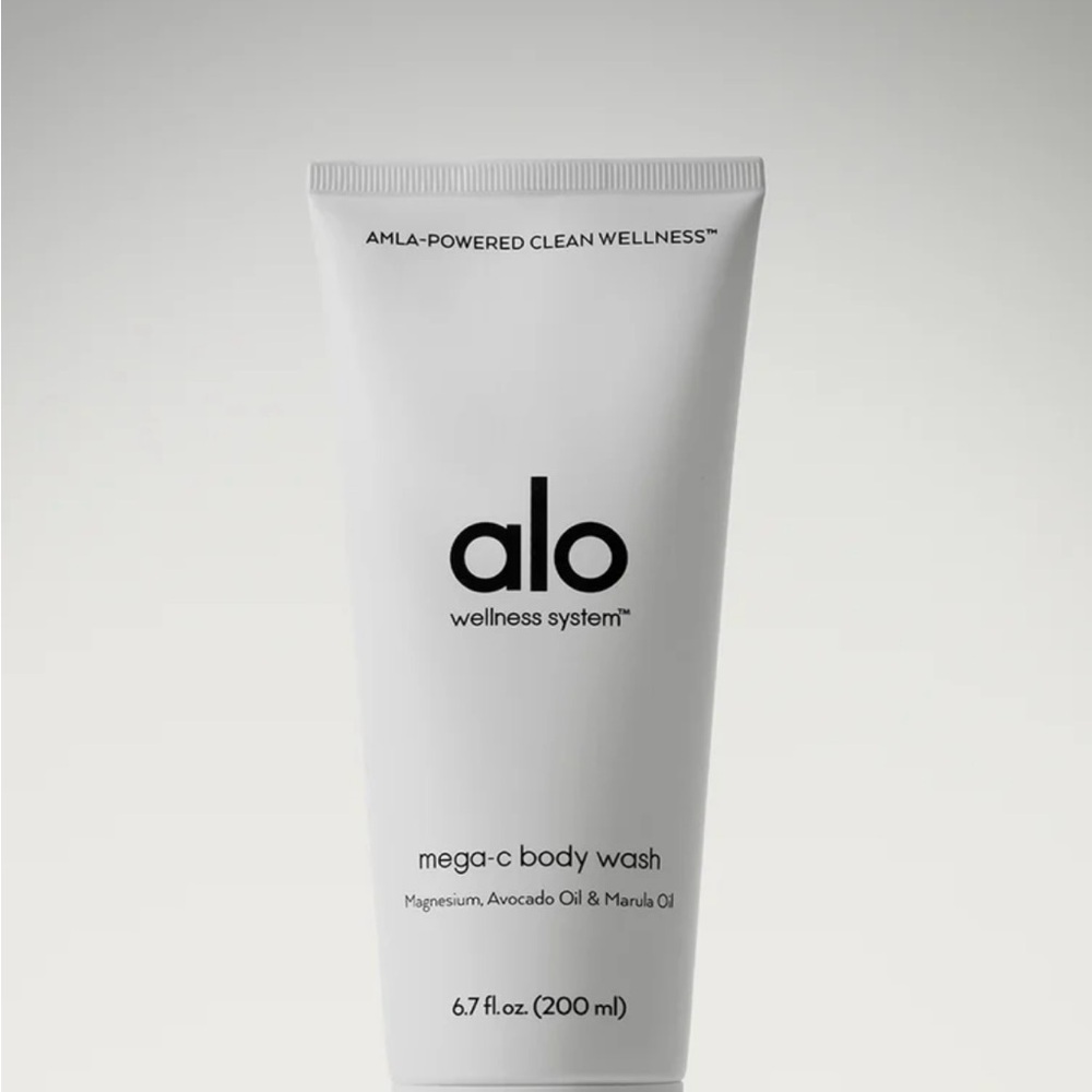 ALO Yoga Mega-C Body Wash